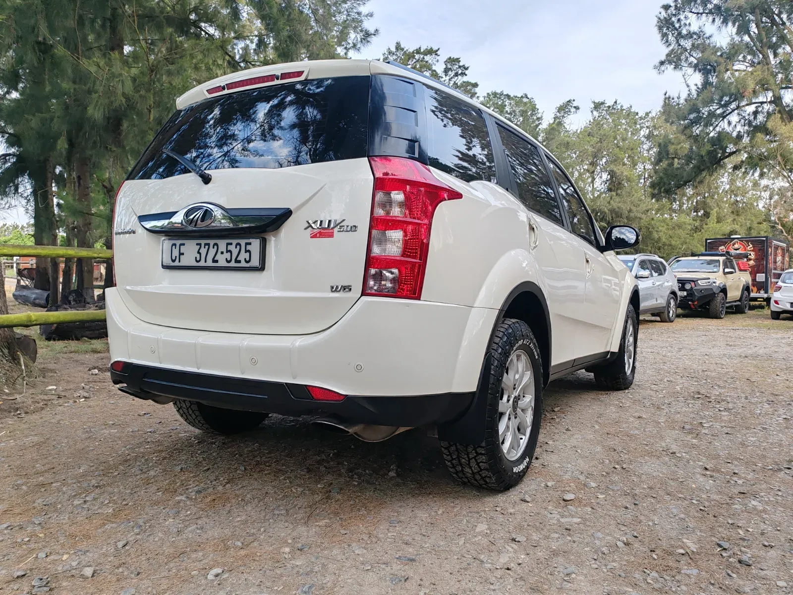 2016 Mahindra  XUV 500 W6 — photo 2