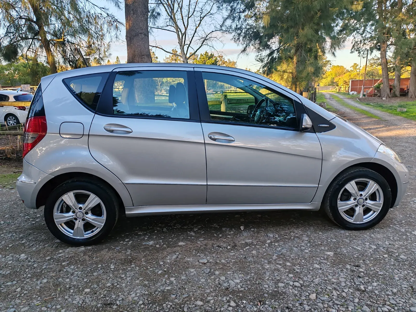 2012 Mercedes Benz  A200 — photo 12