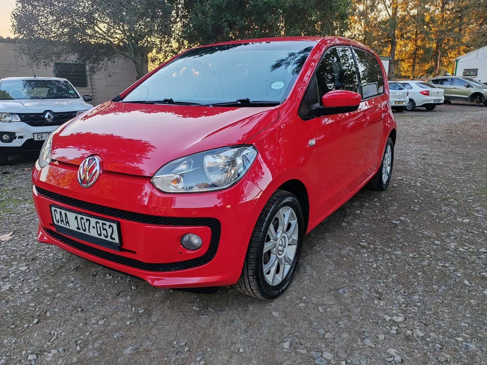 2016 Volkswagen  MOVE UP — photo 15