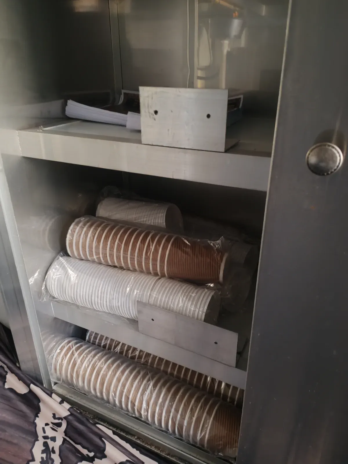 2023 FOOD TRAILER  Double axle — photo 17